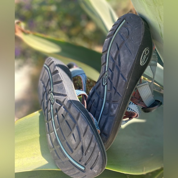 Women’s Chacos Size 7, Good Used Condition - Picture 7 of 15